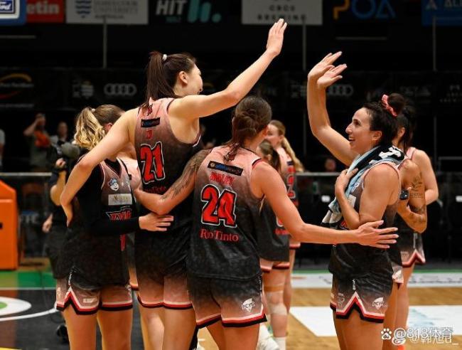 韩旭统治级表现助力珀斯山猫大胜,创纪录狂砍28分13板4帽!