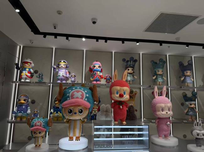 “中国奢侈品教父”有了新头衔 加入泡泡玛特董事会