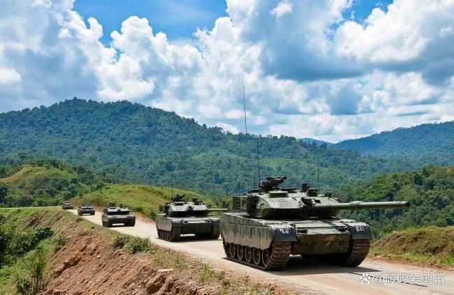 泰柬战场上中国轻武器集中亮相 战火背后的无解死结