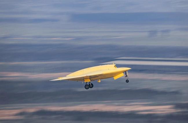 彩虹-7首飞 中国隐身无人机战力飙升 空中幽灵惊艳亮相