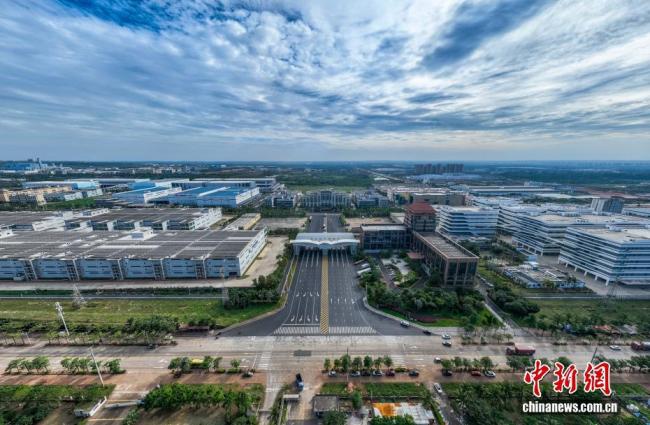 海南自贸港18日崇敬运行全岛封关 新引擎驱动怒放前沿