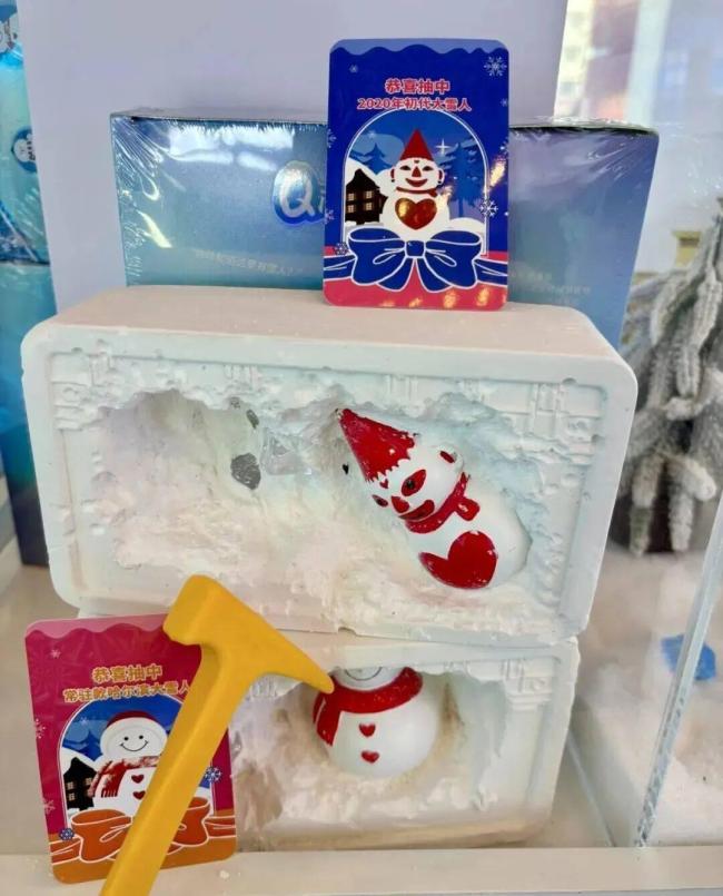 哈尔滨大雪人原来是挖出来的 全民“云养”与“挖掘”热潮