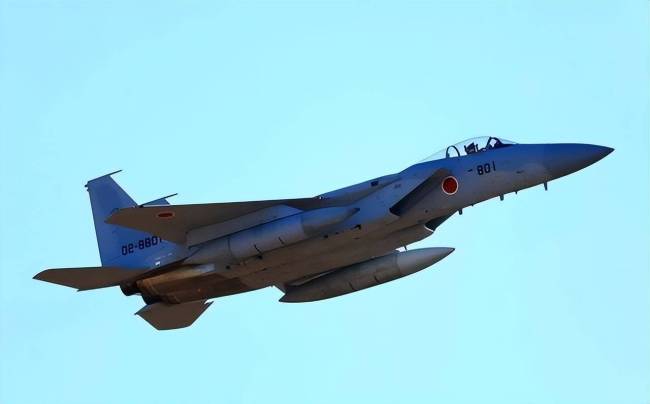 日本国会辩论大混乱 首相位置岌岌可危