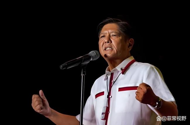 中方回应菲炒作水炮事件：睁眼说瞎话 菲方谎言难掩真相