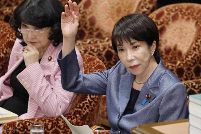 日本国会辩论大混乱