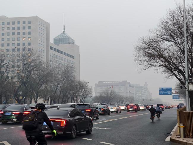 北京今明空气中度污染 不利气象条件叠加导致