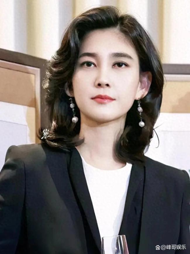 55岁三星长公主李富真露面