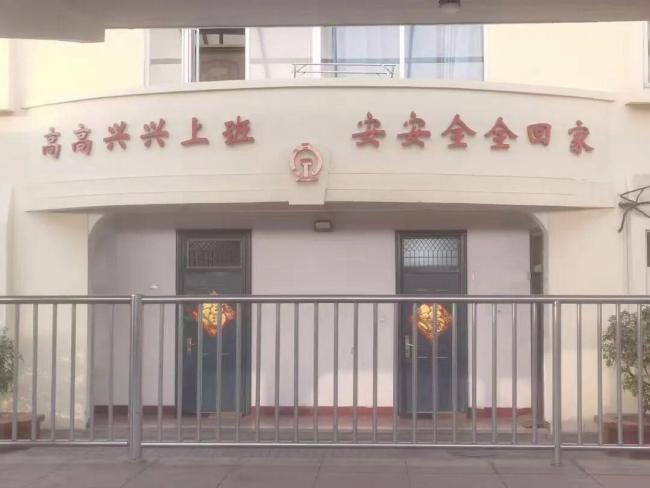 最省钱的打工人坐绿皮火车通勤 性价比之选