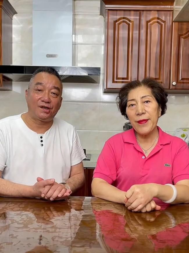 乔任梁父母接踵入院 失独家庭的冗忙自救