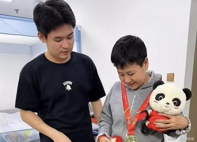 央视报谈陈梦参与军民疏导行径