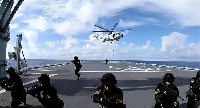 索马里驻华大使笑着回应“海盗梗” 贫穷与海的无奈选择