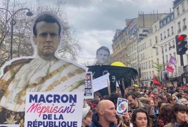 西方应对债务不力 英媒:不怪中俄;自身消费和福利问题成隐患