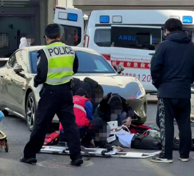 小米新车未出园区撞人后续 事故仍在调查中