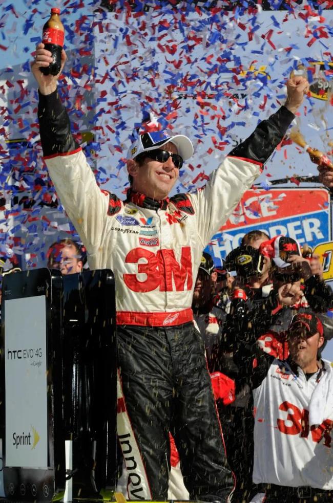 美知名车手一家4口坠机身亡 突发空难悲剧