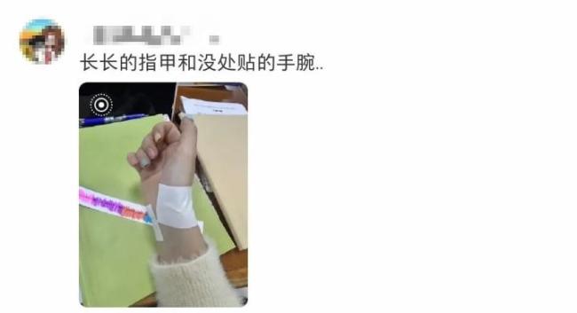 考研味最重的一張照片：備考?jí)毫ο碌恼鎸?shí)寫照