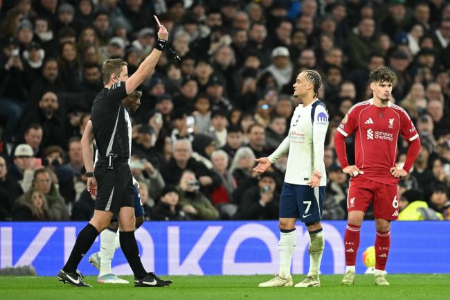 利物浦本赛季英超对手4次染红 红军遇红牌最多