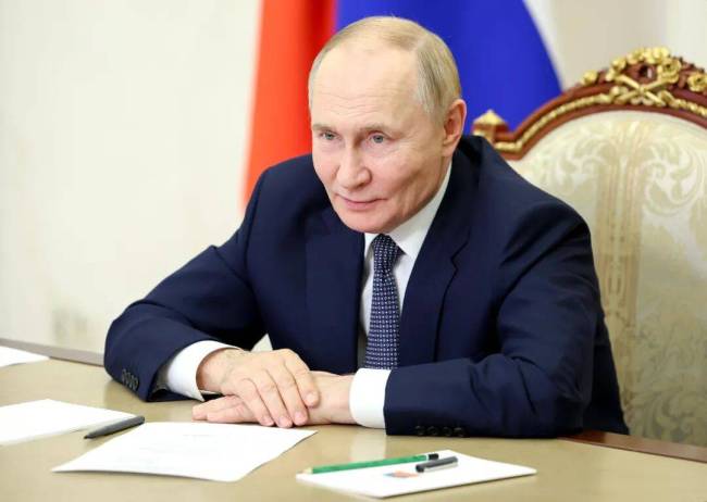 普京为何此时承认自己正在恋爱