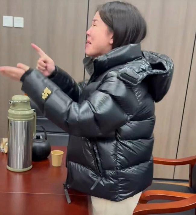 洛熙法医刘良曾说压力很大 尸检揭示手术疑云