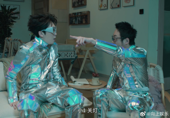 外星人都被地球黑科技种草了 反差萌引发热议