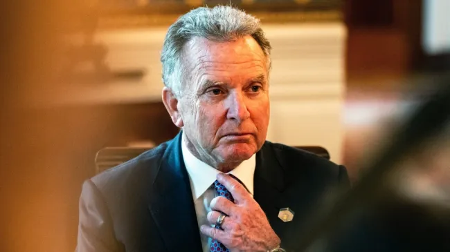 特朗普特使与鲁比奥分歧浮出水面 外交博弈加剧