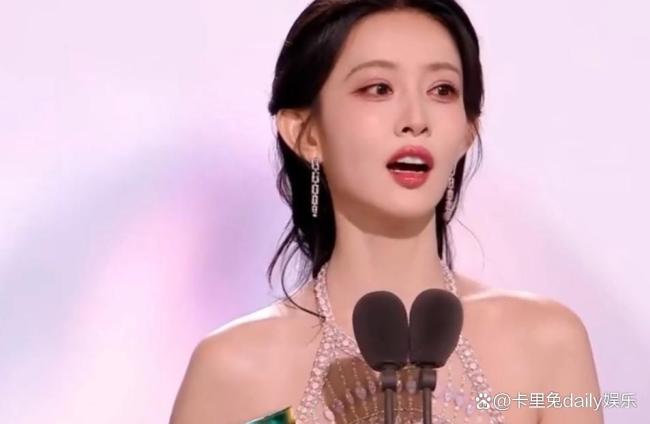 到底谁说孟子义是笨蛋美人的 摔跤成神图