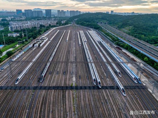 国家发展改革委：明年春节放假9天并减少调休，回应了社会期待 增强节日幸福感