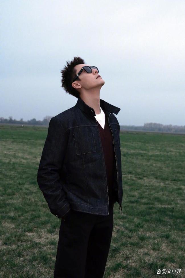 陈伟霆有犬子后驱动从头注目我方 父亲变装的全新证实