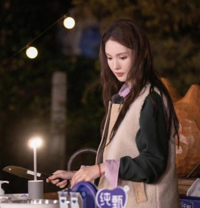 胡先煦上个厕所沈腾王安宇谈上了 腾宇CP甜翻全场