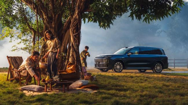 零跑推全尺寸SUV D19 科技豪华旗舰亮相