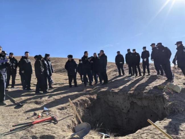 青海警方破获16年前杀人埋尸案