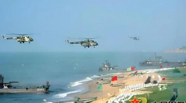 对比:解放军围岛链条越勒越紧! 实战演练显威慑