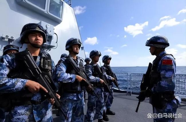 “正义使命-2025”演习轰-6K挂弹出击 极限压力测试启动