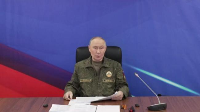 莫斯科遭袭空中交通瘫痪 数百航班受影响