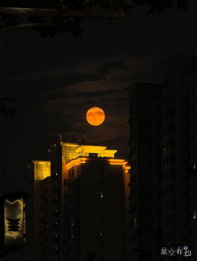 超级月亮将于18时03分现身夜空 2026年首个“大号月亮”来临