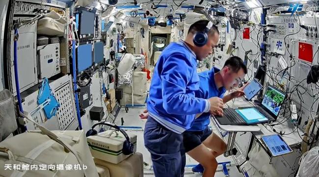神21乘组在轨已满60天 成果丰硕任务艰巨