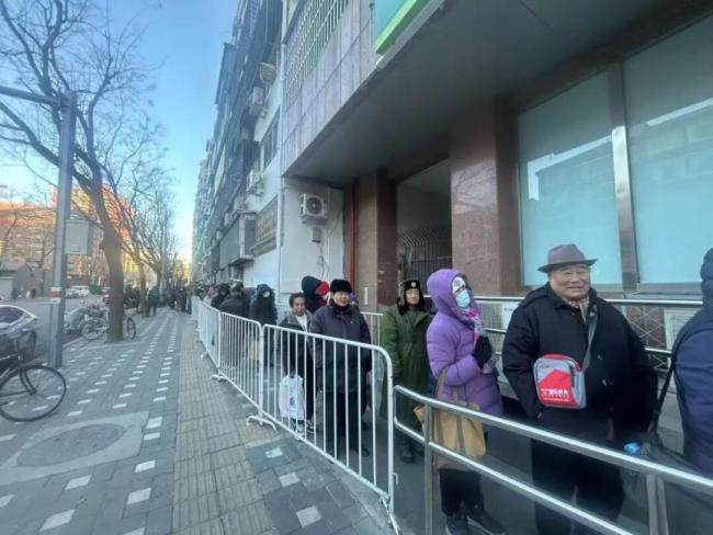 丙午年特种邮票首发仪式 马年邮票热销京城