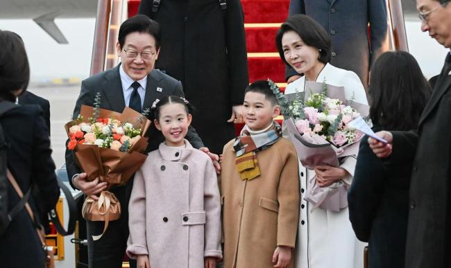 李在明抵沪继续中国之行 中韩合作新动向