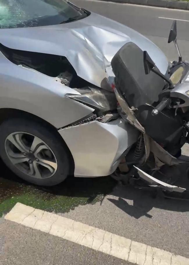 凶手被判死刑,母亲赴殡仪馆告慰儿子,正义最终得以实现