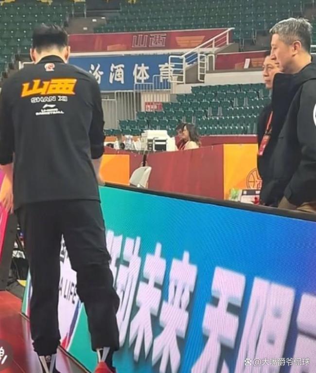 功夫篮球适合打日本队？郭士强现场考察张宁 或许打动他的另有其人 庞峥麟表现突出引发关注