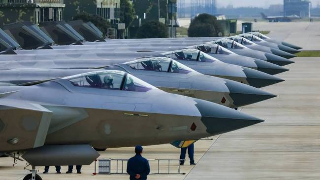 日本未能确认的两架战斗机是歼-20吗 中国空军实力超预期