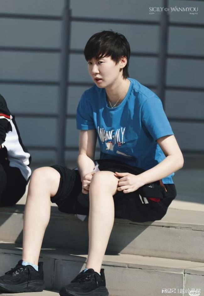 林诗栋赛后谈胜利:想为男队打出士气