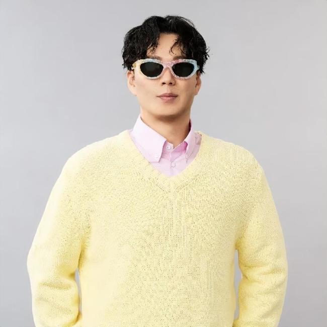 歌手萧煌奇宣布结婚 众人惊喜送祝福