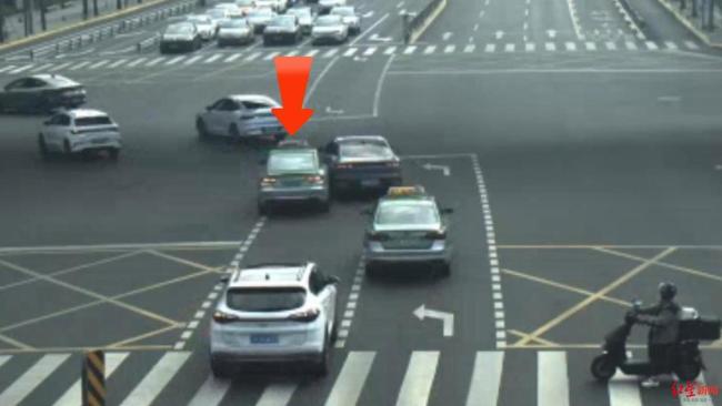 司机一年碰瓷90余起被捕 累计索赔34万余元