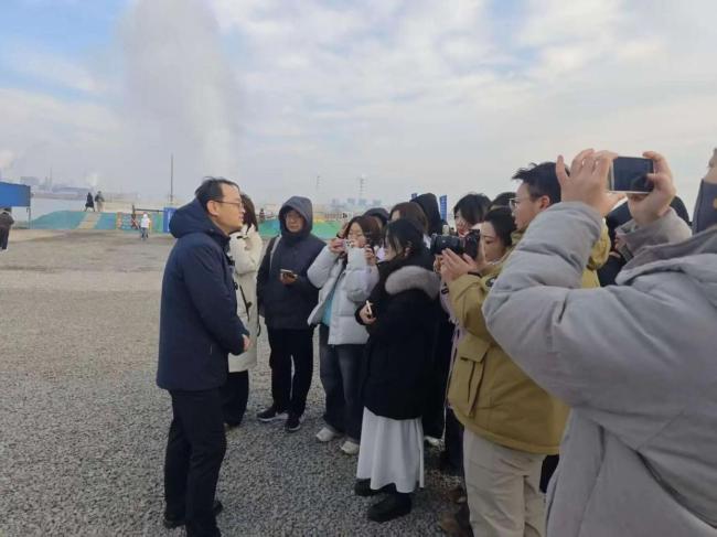 东营地下4000米发现沸腾热水库 探获华东最高温地热井