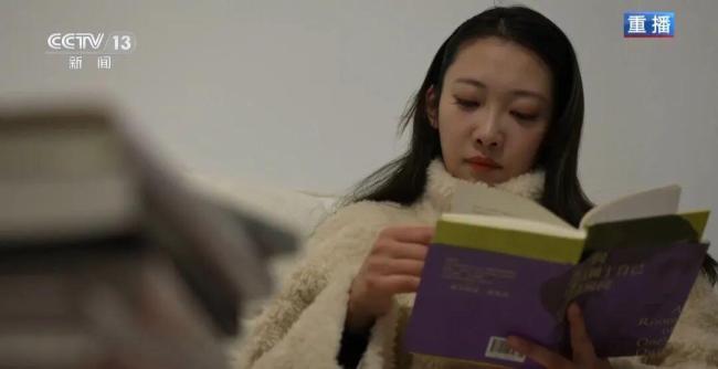 网红交警李语蔚当选2025最美“浙警” 柔性执法温暖人心