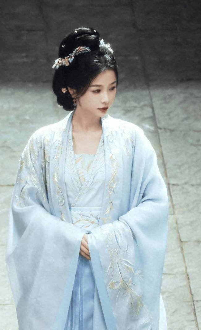 苍兰诀云初令是一个场地开机 横店应援创记载