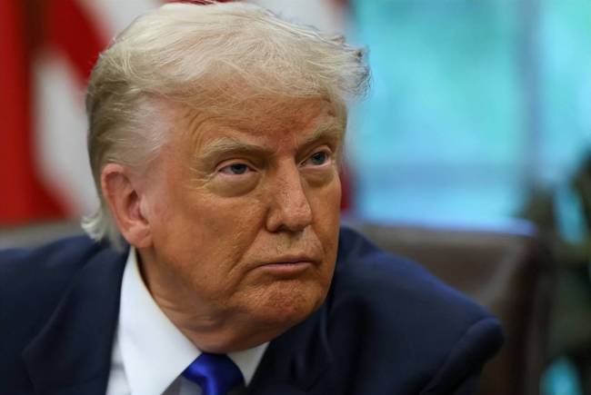 特朗普：台湾问题中国自己解决，但别让我不高兴，外交部回应亮了 美国对台政策转变