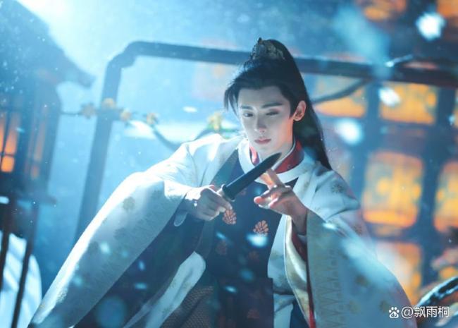 玉茗茶骨给男二写了个男主人设