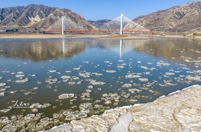 山西河津：黄河流凌蔚为壮观