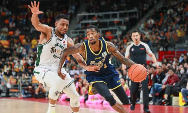 广东挑战同曦 广东冲击三连胜